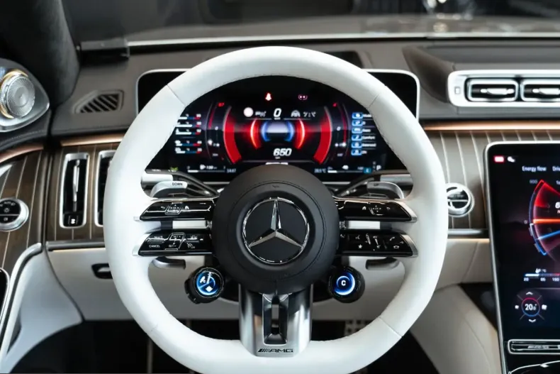 Mercedes-Benz S 63 AMG (Clasa S) din 2024 cu 25.000 km - oferta MER234053 - foto 3