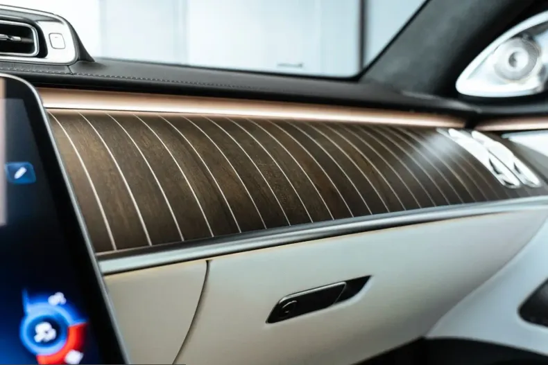 Mercedes-Benz S 63 AMG (Clasa S) din 2024 cu 25.000 km - oferta MER234053 - foto 8