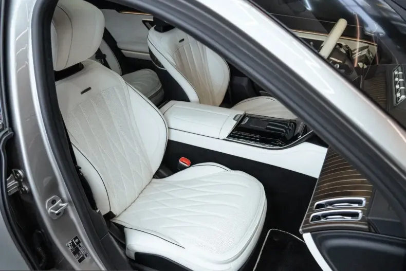 Mercedes-Benz S 63 AMG (Clasa S) din 2024 cu 25.000 km - oferta MER234053 - foto 10