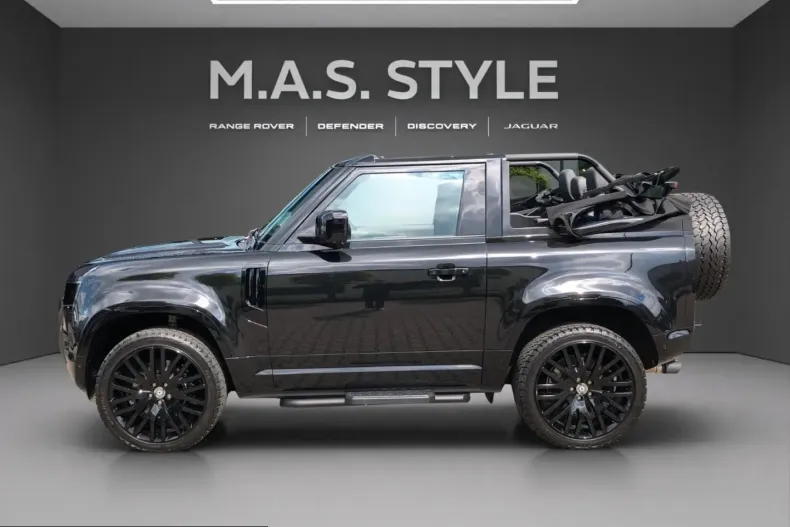 Land Rover Defender din 2024 cu 8.700 km - oferta LAN234055 - foto 4