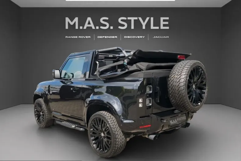 Land Rover Defender din 2024 cu 8.700 km - oferta LAN234055 - foto 5