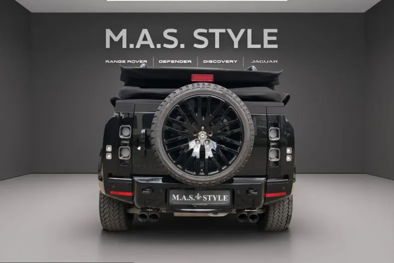 Land Rover Defender din 2024 cu 8.700 km - oferta LAN234055 - foto 6