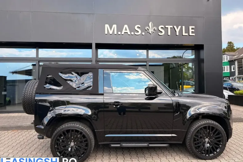 Land Rover Defender din 2024 cu 8.700 km - oferta LAN234055 - foto 11