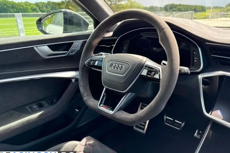 Audi RS6 din 2025 cu 9.600 km - oferta AUD234060 - foto 24