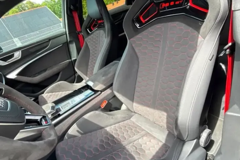 Audi RS6 din 2025 cu 9.600 km - oferta AUD234060 - foto 26