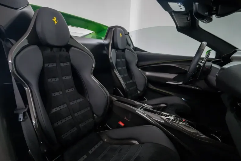 Ferrari 296 GTS din 2023 cu 3.100 km - oferta FER234062 - foto 39