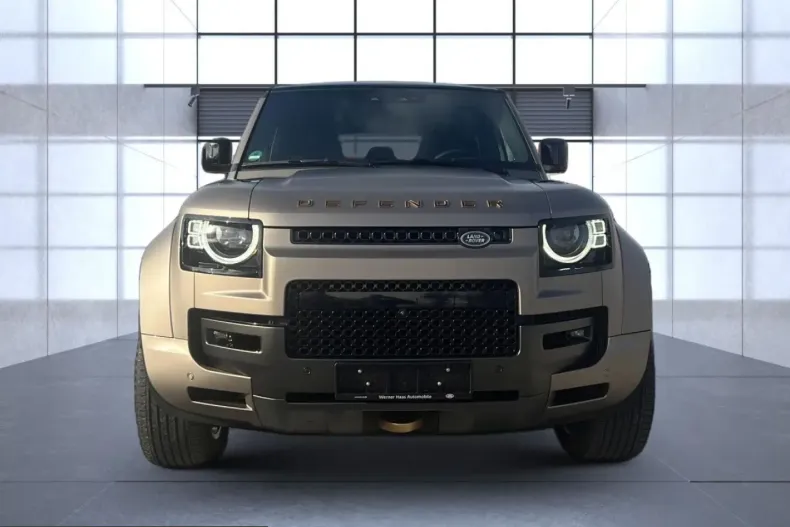 Land Rover Defender din 2025 cu 2.500 km - oferta LAN234063 - foto 4