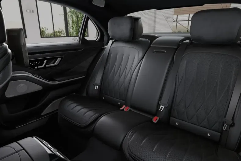 Mercedes-Benz S 63 AMG (Clasa S) din 2024 cu 36.529 km - oferta MER234066 - foto 7