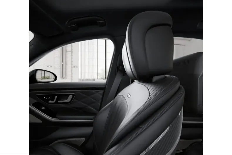 Mercedes-Benz S 63 AMG (Clasa S) din 2024 cu 36.529 km - oferta MER234066 - foto 15