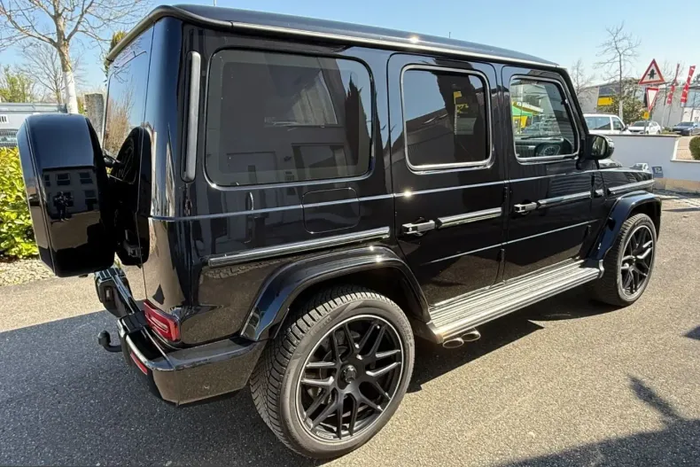 Mercedes-Benz G 63 AMG (Clasa G) din 2023 cu 48.800 km - oferta MER234068 - foto 11