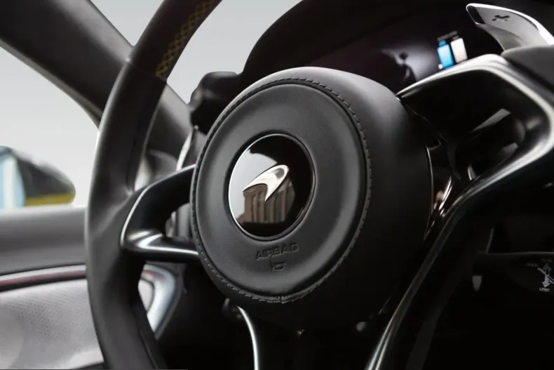 McLaren Artura din 2024 cu 7.500 km - oferta MCL234071 - foto 19