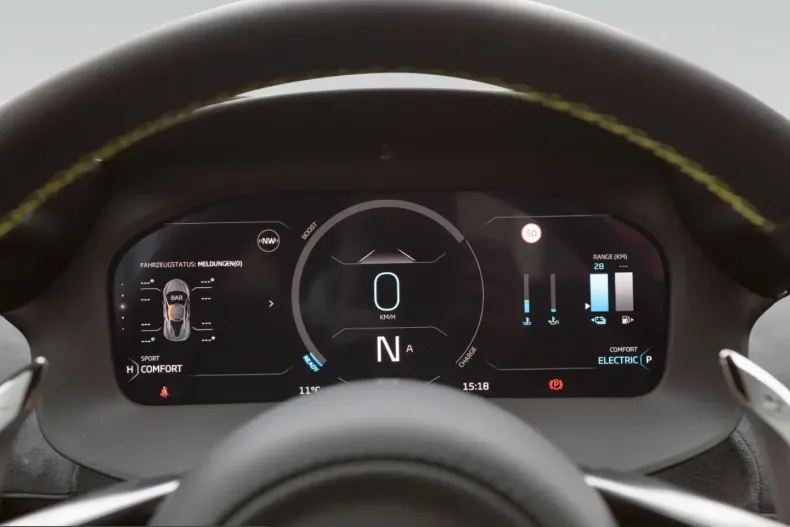 McLaren Artura din 2024 cu 7.500 km - oferta MCL234071 - foto 21