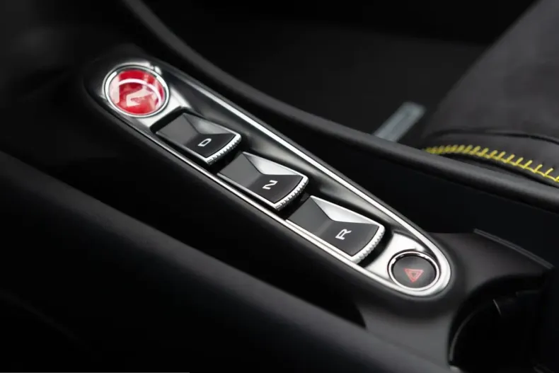 McLaren Artura din 2024 cu 7.500 km - oferta MCL234071 - foto 23