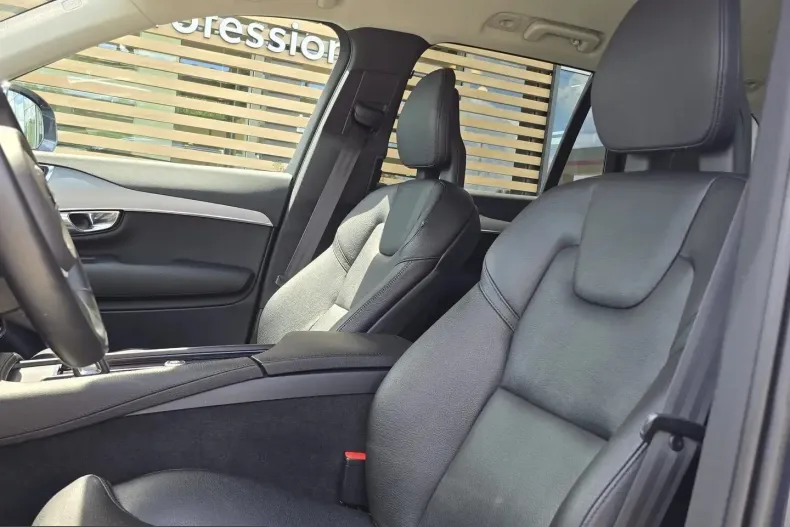 Volvo XC90 din 2021 cu 58.072 km - oferta VOL234073 - foto 9