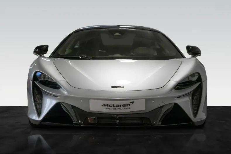 McLaren Artura din 2024 cu 5.650 km - oferta MCL234074 - foto 4