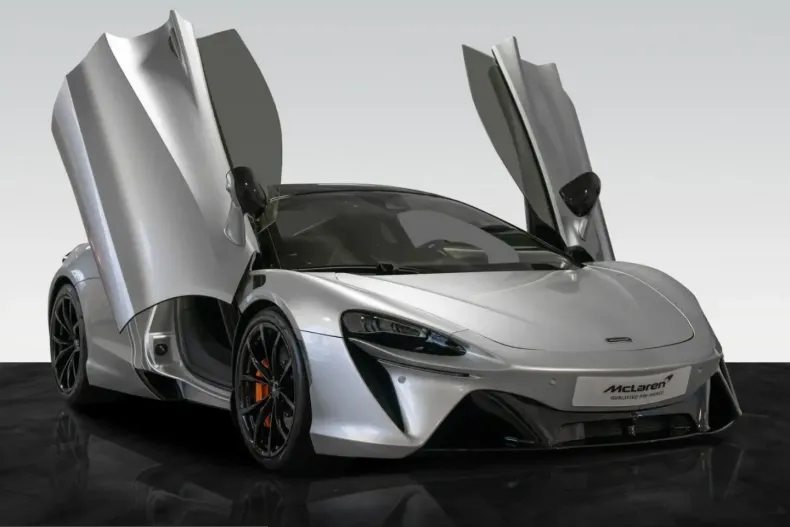 McLaren Artura din 2024 cu 5.650 km - oferta MCL234074 - foto 12