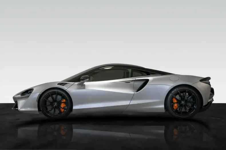 McLaren Artura din 2024 cu 5.650 km - oferta MCL234074 - foto 15