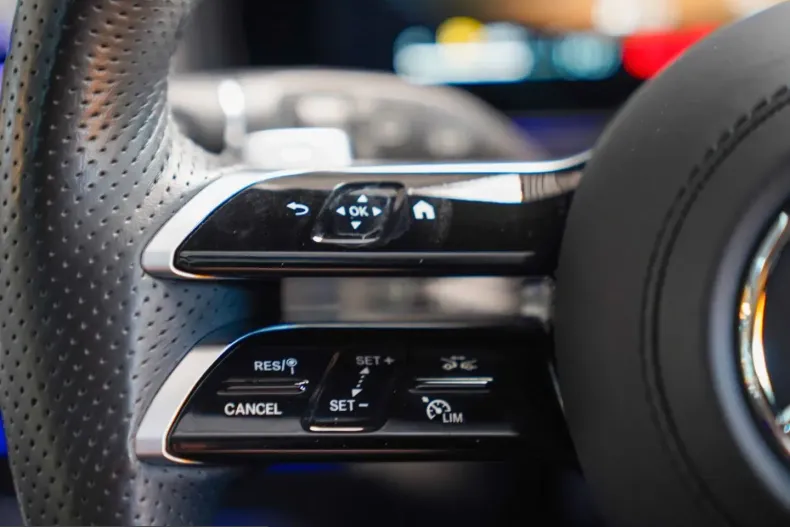 Mercedes-Benz G 450 (Clasa G) din 2025 cu 21.108 km - oferta MER234080 - foto 20