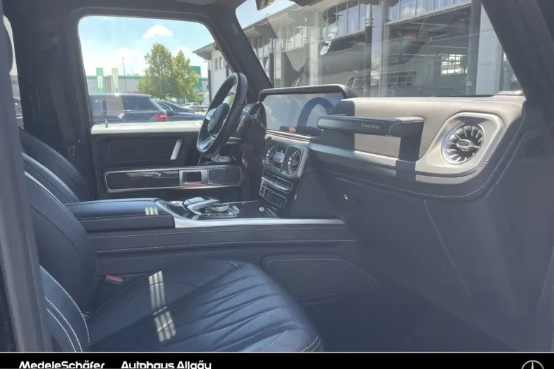 Mercedes-Benz G 400 (Clasa G) din 2022 cu 125.666 km - oferta MER234081 - foto 10