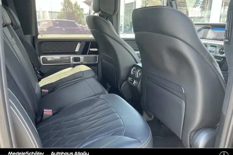 Mercedes-Benz G 400 (Clasa G) din 2022 cu 125.666 km - oferta MER234081 - foto 11