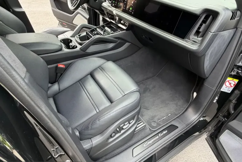 Porsche Cayenne din 2025 cu 28.900 km - oferta POR234095 - foto 19