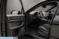 Porsche Cayenne din 2023 cu 58.280 km - oferta POR234100 - foto 12