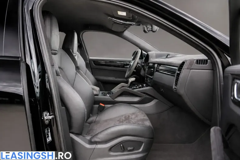 Porsche Cayenne din 2023 cu 58.280 km - oferta POR234100 - foto 18