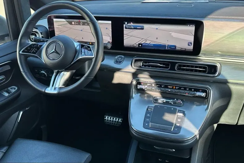Mercedes-Benz V 300 (Clasa V) din 2025 cu 12.400 km - oferta MER234110 - foto 2