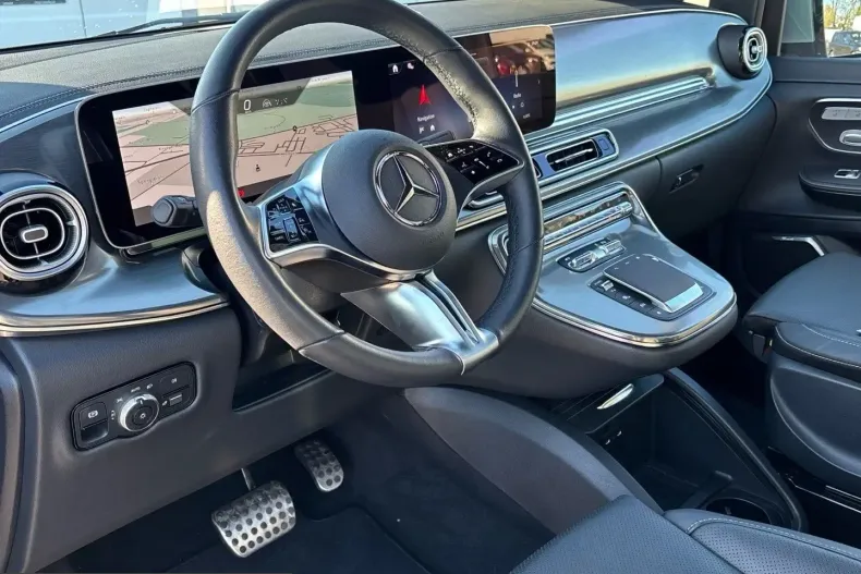 Mercedes-Benz V 300 (Clasa V) din 2025 cu 12.400 km - oferta MER234110 - foto 8
