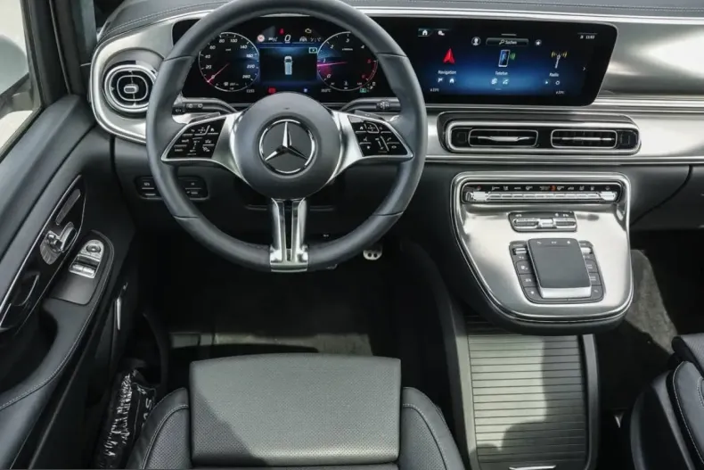 Mercedes-Benz V 300 (Clasa V) din 2025 cu 17.750 km - oferta MER234112 - foto 12