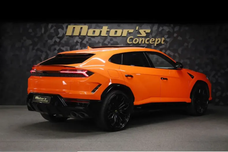 Lamborghini Urus din 2025 cu 11.990 km - oferta LAM234122 - foto 3