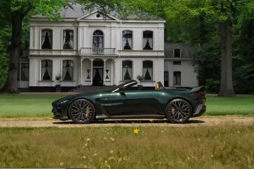 Aston Martin V12 Vantage din 2023 - oferta AST234123