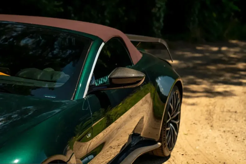Aston Martin V12 Vantage din 2023 cu 2.931 km - oferta AST234123 - foto 27