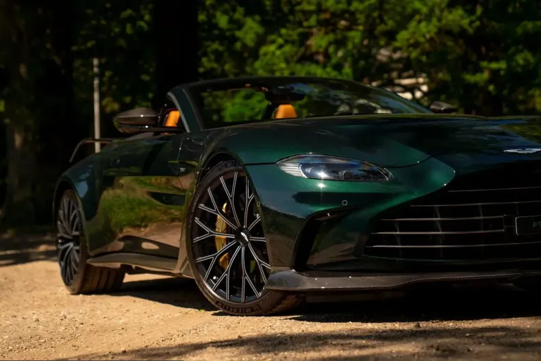 Aston Martin V12 Vantage din 2023 cu 2.931 km - oferta AST234123 - foto 29