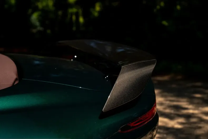 Aston Martin V12 Vantage din 2023 cu 2.931 km - oferta AST234123 - foto 37