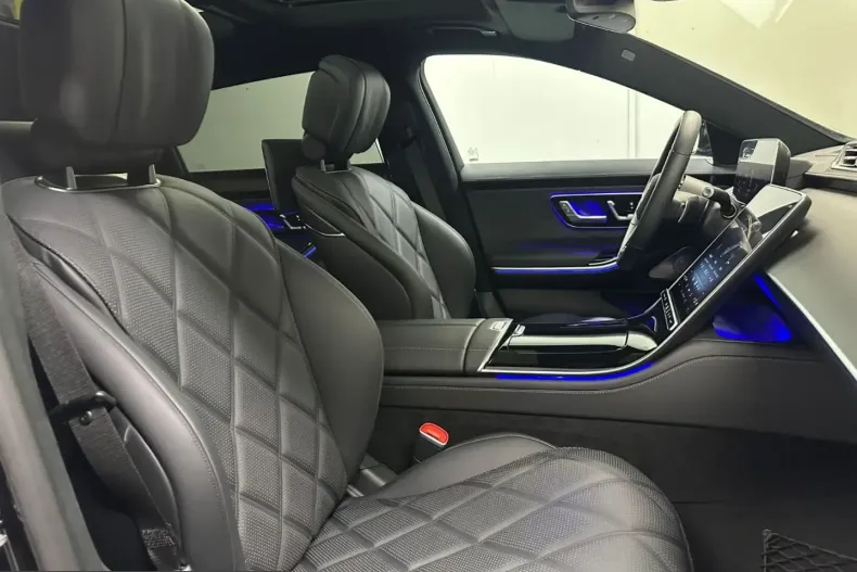Mercedes-Benz S 680 (Clasa S) din 2023 cu 4.900 km - oferta MER234128 - foto 16