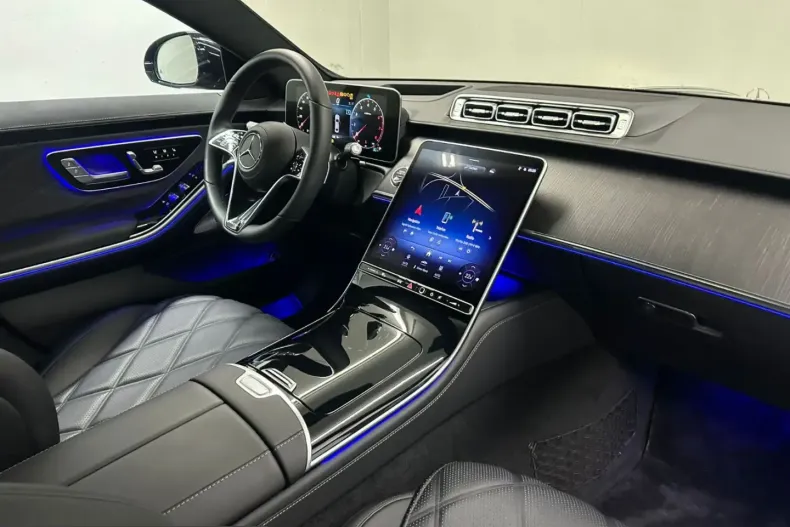 Mercedes-Benz S 680 (Clasa S) din 2023 cu 4.900 km - oferta MER234128 - foto 18