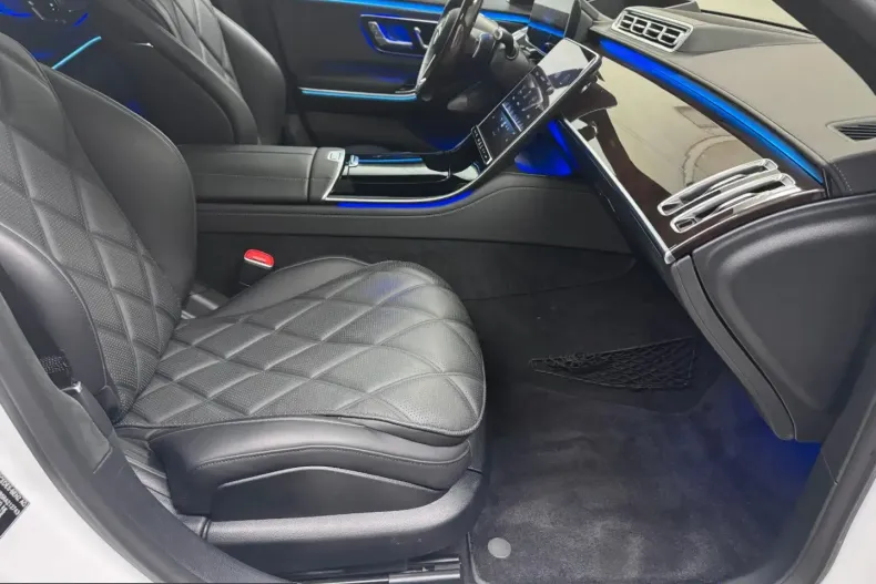 Mercedes-Benz S 680 (Clasa S) din 2023 cu 28.900 km - oferta MER234135 - foto 12
