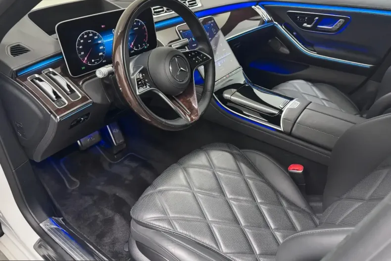 Mercedes-Benz S 680 (Clasa S) din 2023 cu 28.900 km - oferta MER234135 - foto 26