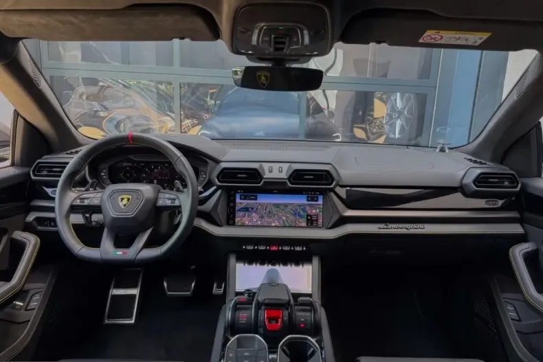 Lamborghini Urus din 2025 cu 9.500 km - oferta LAM234136 - foto 10