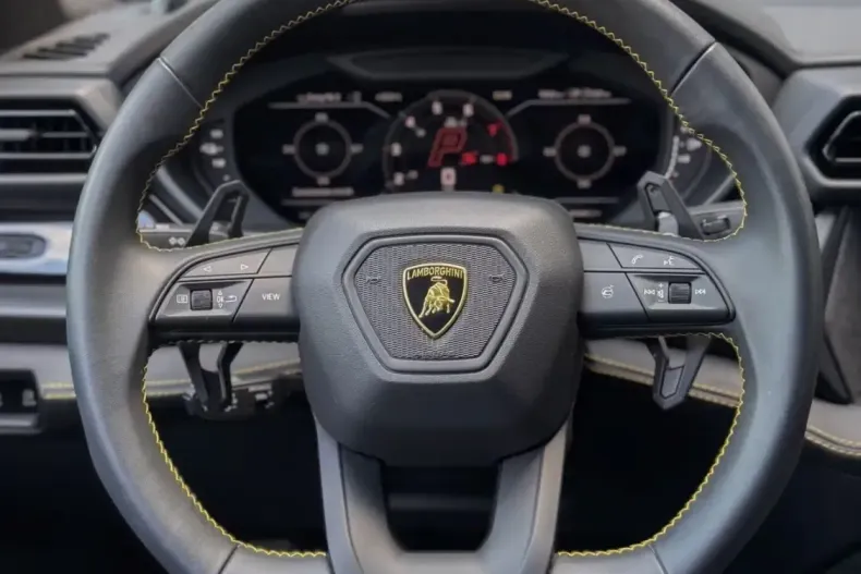 Lamborghini Urus din 2025 cu 9.500 km - oferta LAM234136 - foto 13