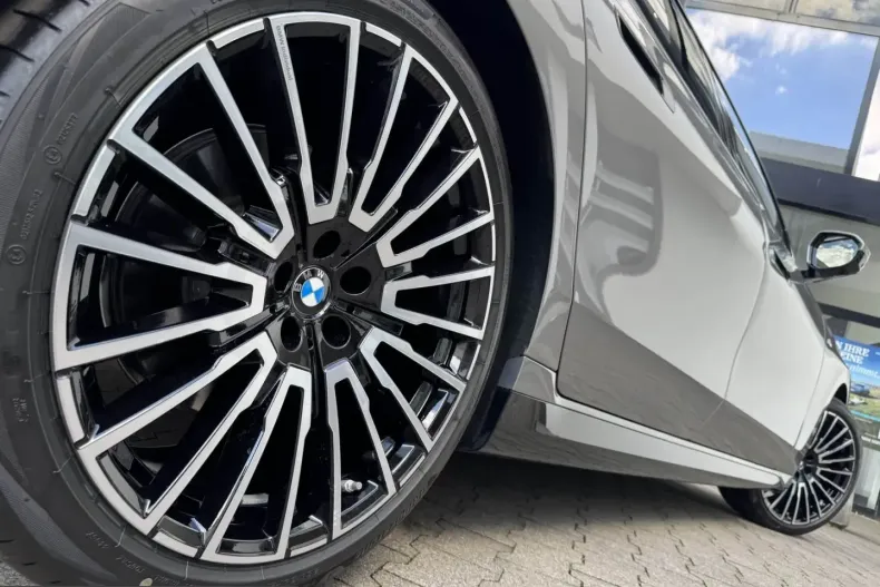 BMW 740 (Seria 7) din 2025 cu 9.182 km - oferta BMW234138 - foto 5