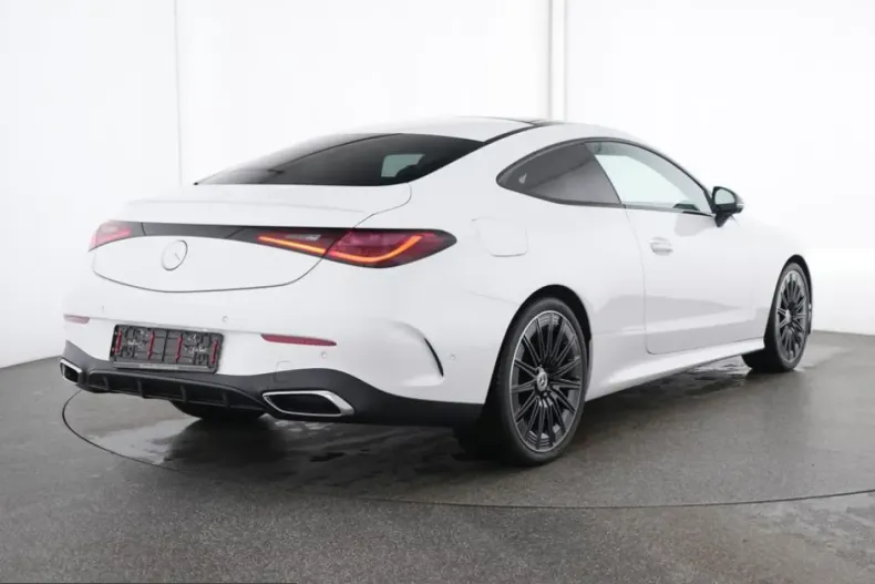 Mercedes-Benz CLE 220 (Clasa CLE) din 2025 cu 33.257 km - oferta MER234140 - foto 3