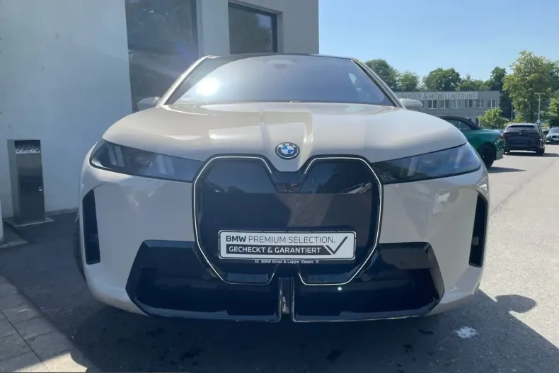 BMW iX din 2025 cu 12.909 km - oferta BMW234149 - foto 1