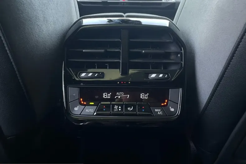 BMW iX din 2025 cu 12.909 km - oferta BMW234149 - foto 22
