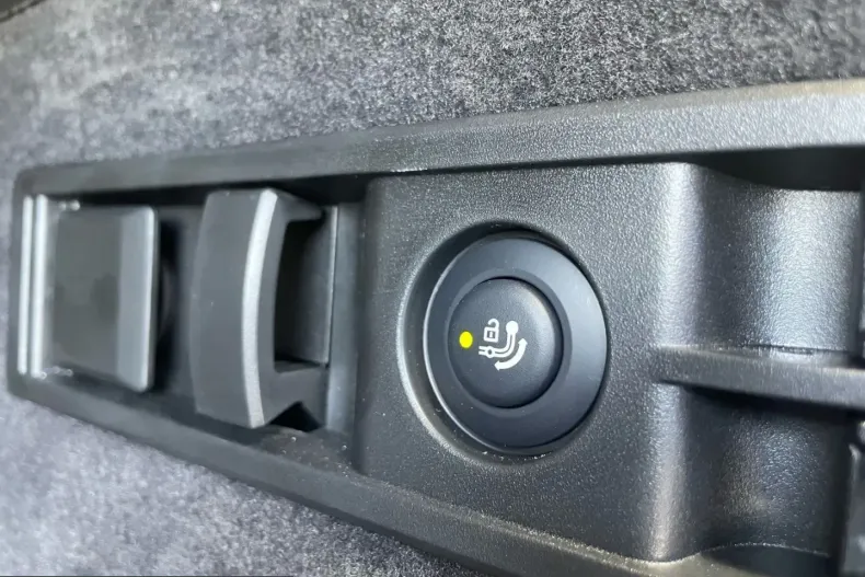 BMW iX din 2025 cu 12.909 km - oferta BMW234149 - foto 24