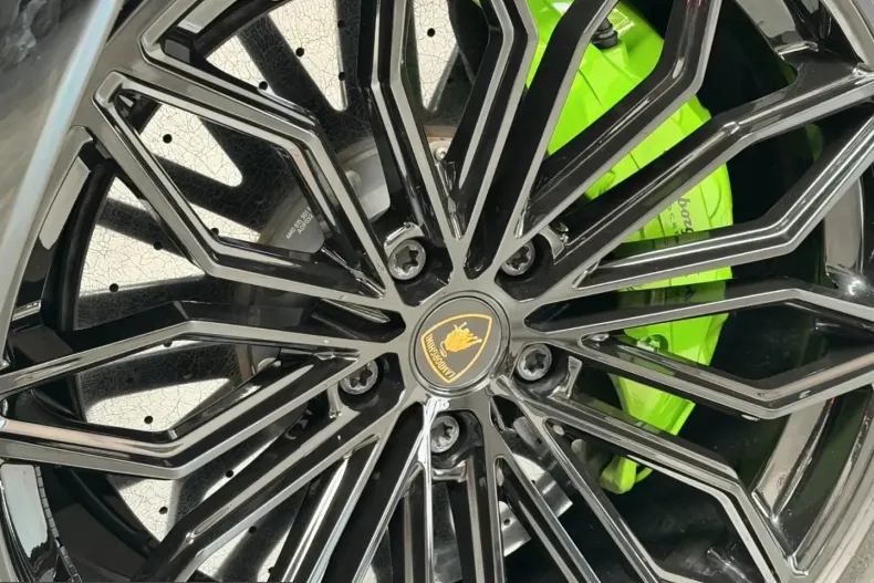 Lamborghini Urus din 2025 cu 23.900 km - oferta LAM234160 - foto 20