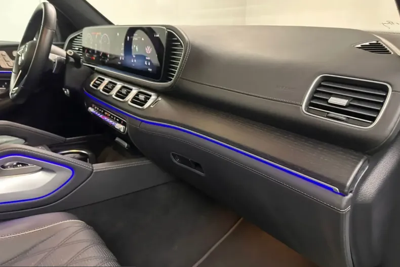 Mercedes-Benz GLS 600 (Clasa GLS) din 2023 cu 21.000 km - oferta MER234161 - foto 9