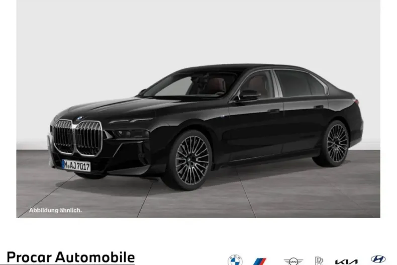 BMW 740 (Seria 7) din 2025 cu 12.517 km - oferta BMW234165 - foto 1