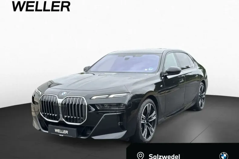 BMW 740 (Seria 7) din 2025 cu 8.518 km - oferta BMW234167 - foto 1